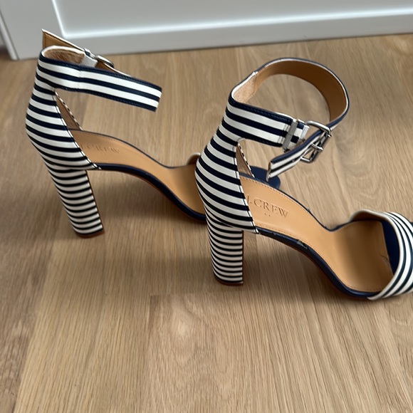 J. Crew Blue and White women’s striped heels size 9.5 - Picture 3 of 6